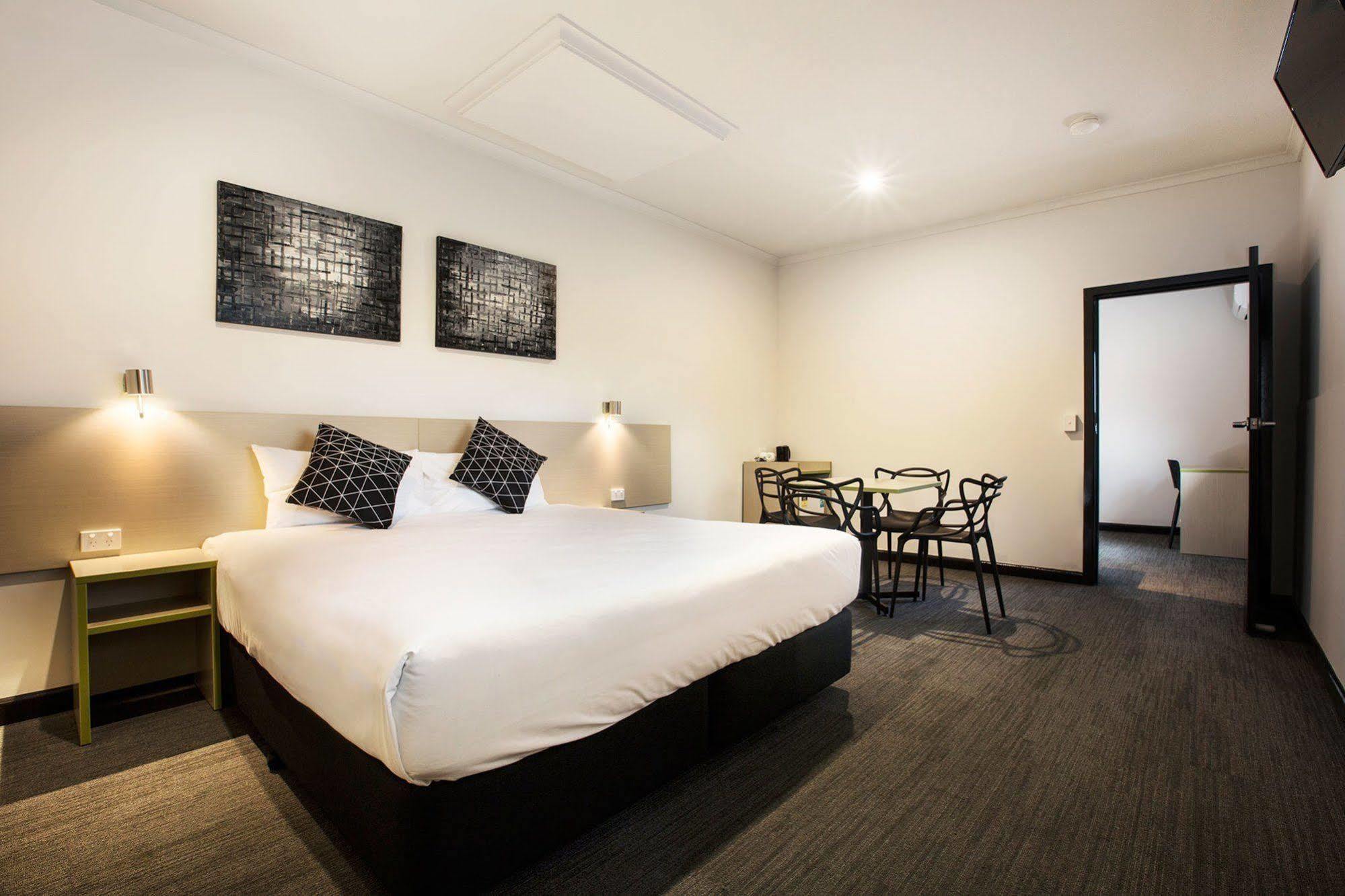 Nightcap At St Albans Hotel Extérieur photo